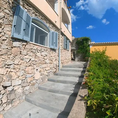 Holiday home Casa Lou